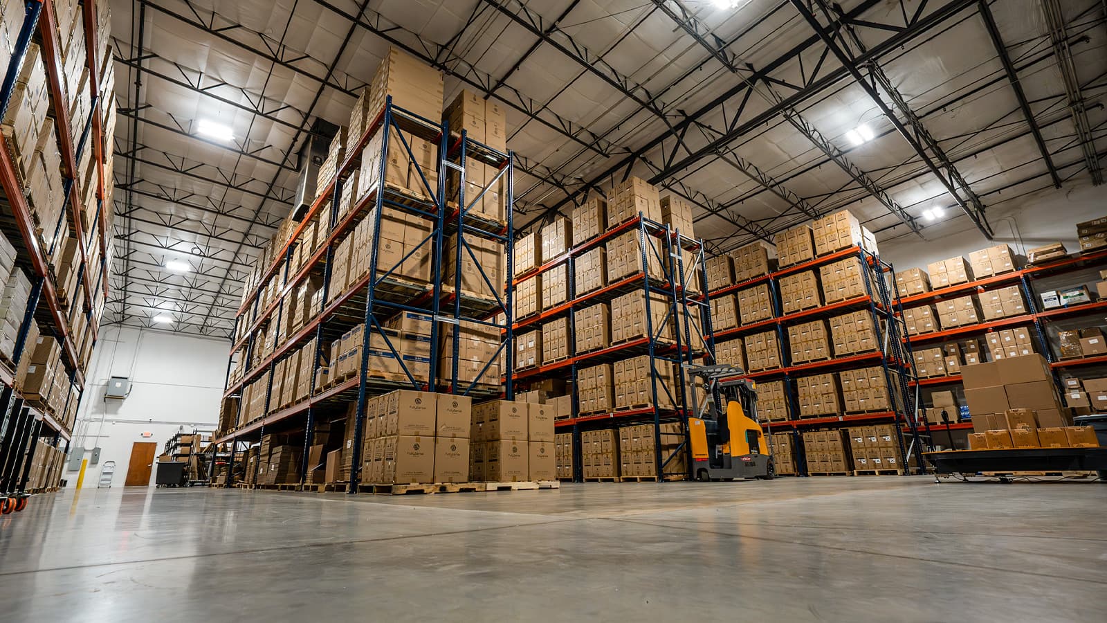 AromaPlan logistics center